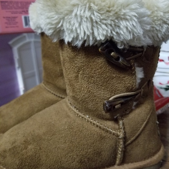 Boots (kids) - Picture 1 of 1